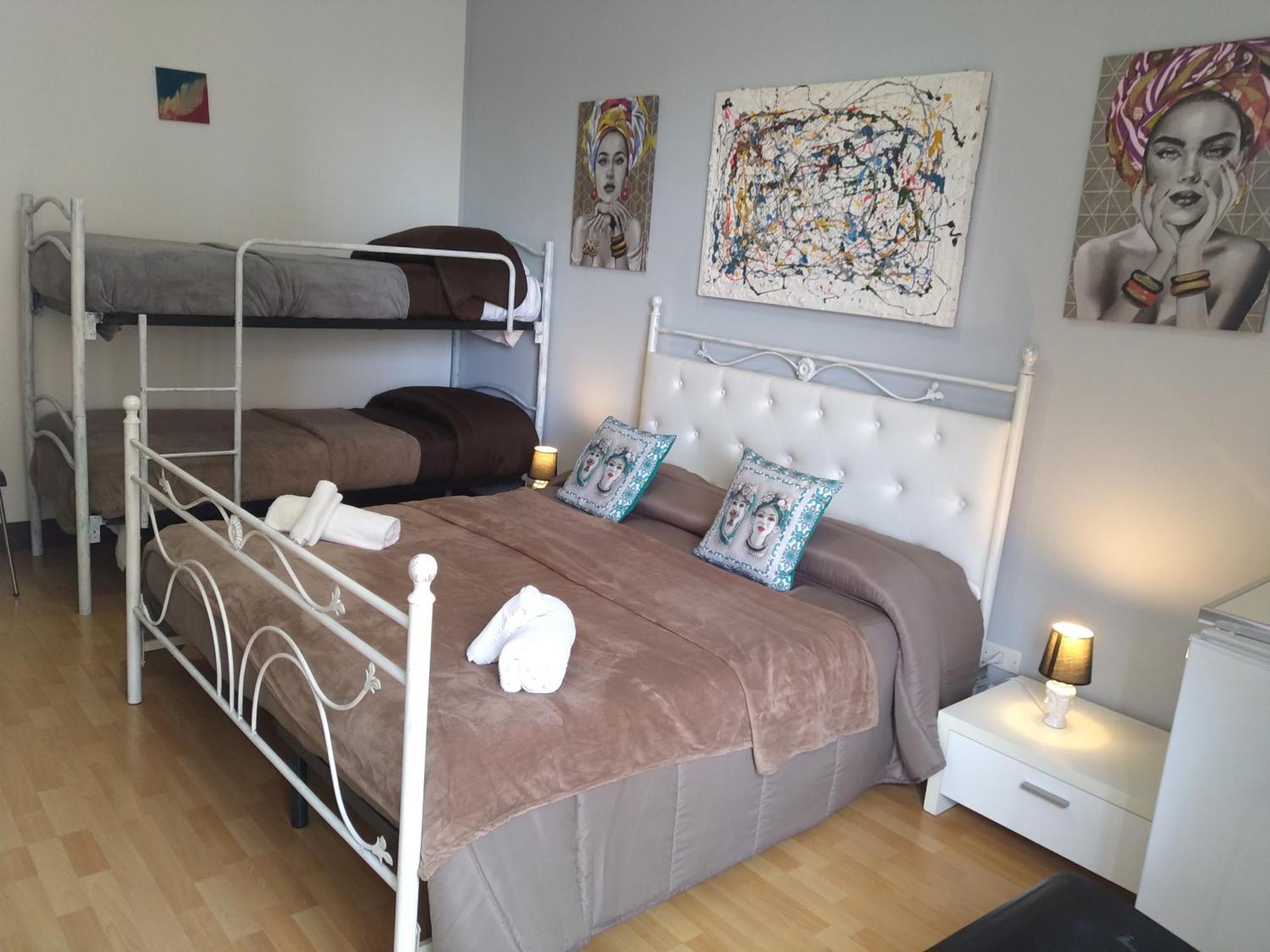 אגריג'נטו Artemide Rent Bedrooms מראה חיצוני תמונה