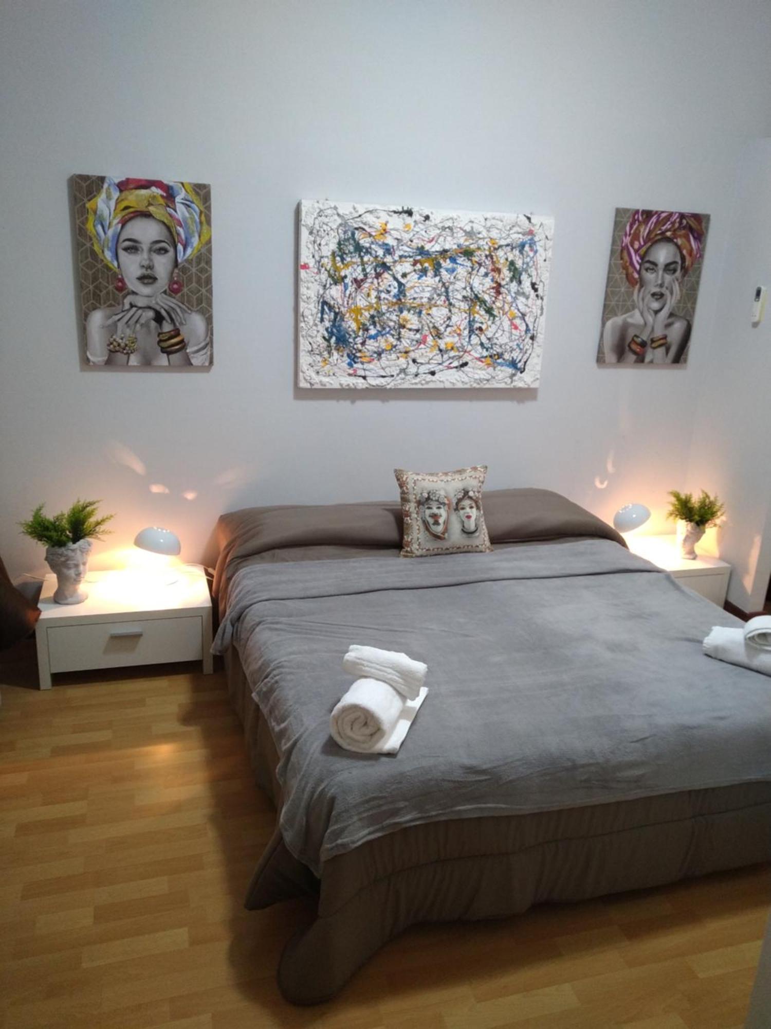 אגריג'נטו Artemide Rent Bedrooms מראה חיצוני תמונה